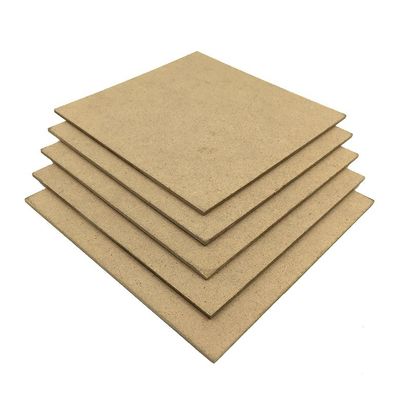 Απευθείας προμήθεια 4*8ft 6mm 9mm 12mm 15mm 18mm Raw Mdf Board με πάχος 1,5-25mm