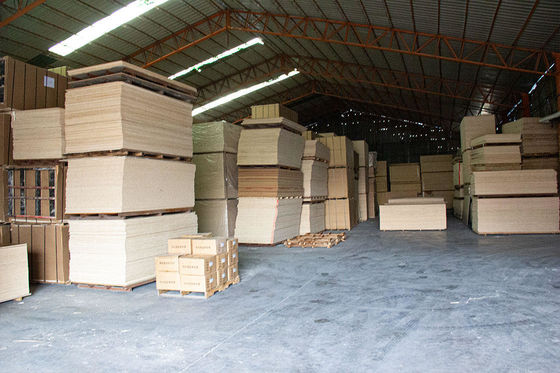 ΠΡΩΤΗ ΚΛΑΣΙΑ Mdf Πίνακας τιμές / Mdf Grade ΠΡΩΤΗ ΚΛΑΣΙΑ / Πίσωθος 6mm / 9mm / 12mm / 18mm