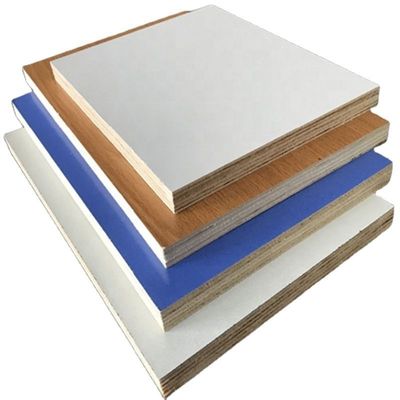 680-830KG/M3 πυκνότητα ξύλινη ίνα 16mm 19mm λευκή υφή μελαμίνη Mdf για ντουλάπι κουζίνας