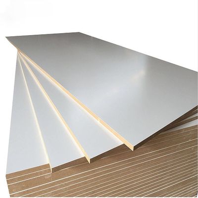 Υψηλότητα Mdf Φύλλα επίπλων από ξύλο 4x8 3mm 6mm 9mm 12mm 15mm 18mm Μελαμίνη επικαλυμμένα πλακάκια Mdf