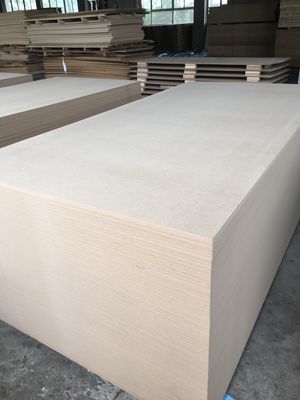 Υψηλότητα Mdf Φύλλα επίπλων από ξύλο 4x8 3mm 6mm 9mm 12mm 15mm 18mm Μελαμίνη επικαλυμμένα πλακάκια Mdf