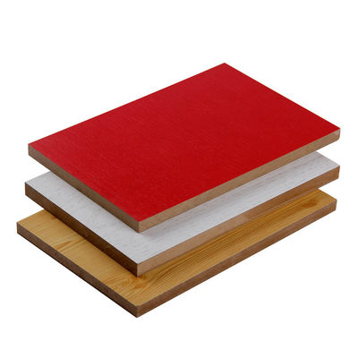 18mm Plain Mdf Panel And White Wood Grain Color Melamine Mdf Board υγρασία-αποστασία με 1