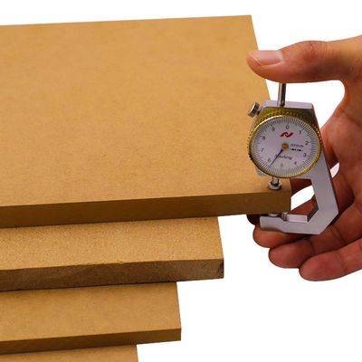 Πίνακας MDF πρώτης ύλης 18 mm E1 E2 για εσωτερικές και έπιπλα διακόσμηση
